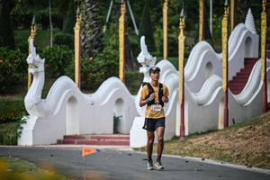 BIB: 5566
                            <button type="button" onclick="openModal(22503415)" class="btn btn-primary btn-sm float-right btn-popup" data-toggle="modal" data-target=".modal-high-quality">
                        <i class="fas fa-shopping-cart"></i> Add to Cart
                    </button>
                                            <button type="button" onclick="isThisMe(22503415, true)" class="btn btn-success btn-sm float-right btn-popup btn-isme hidden" data-toggle="tooltip" data-placement="bottom" title="นี่คือรูปของคุณใช่ไหม คลิกที่นี่เพื่อเอาเข้าอัลบั้ม">
                        <i class="fas fa-plus"></i> Add to album
                    </button>
                    <button type="button" onclick="isThisMe(22503415, false)" class="btn btn-warning btn-sm float-right btn-popup btn-isnotme hidden">
                        <i class="fas fa-ban"></i> Remove from album
                    </button>